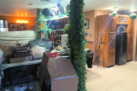 Casa en venta en Miami, Florida, 3 dormitorios, 184.69 m2 № 2057616 - foto 18