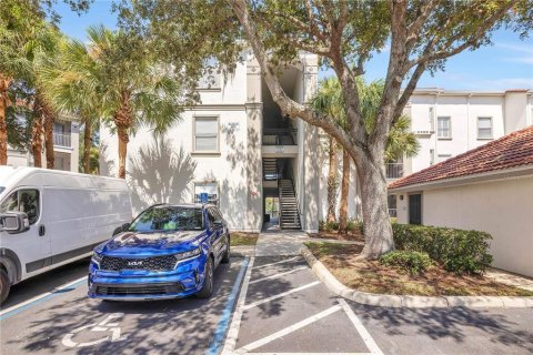 Condominio en Orlando, Florida, 3 dormitorios  № 2277350