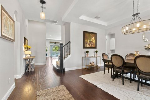 Casa en venta en Tampa, Florida, 5 dormitorios, 337.79 m2 № 1829062 - foto 5