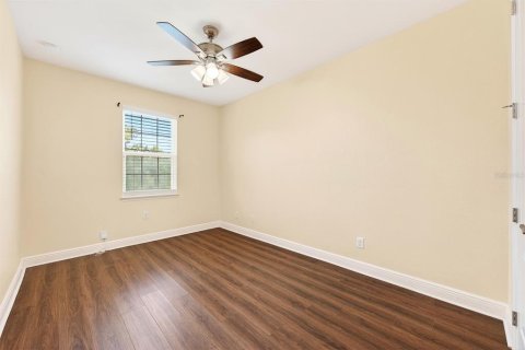 Townhouse in Orlando, Florida 4 bedrooms, 198.44 sq.m. № 2100777 - photo 22