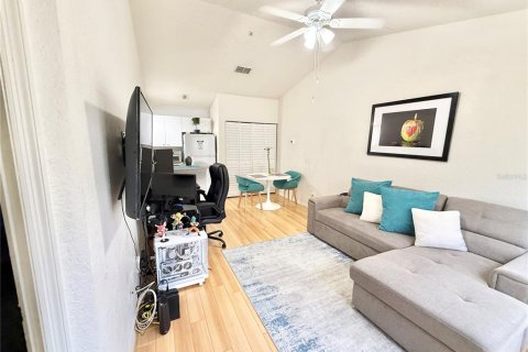Condominio en venta en Orlando, Florida, 1 dormitorio, 46.36 m2 № 1880924 - foto 3