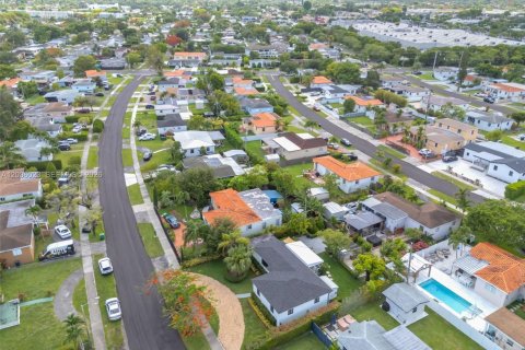 Villa ou maison à vendre à Miami, Floride: 3 chambres, 113.34 m2 № 2084241 - photo 30