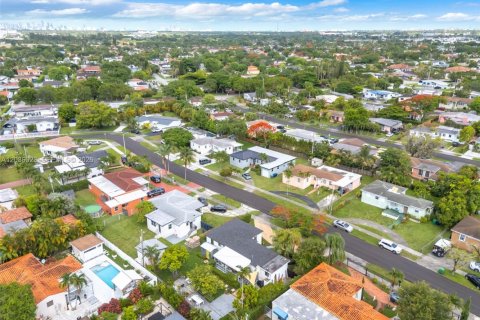Villa ou maison à vendre à Miami, Floride: 3 chambres, 113.34 m2 № 2084241 - photo 26