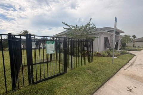 Villa ou maison à vendre à Saint Cloud, Floride: 3 chambres, 183.02 m2 № 2422697 - photo 16