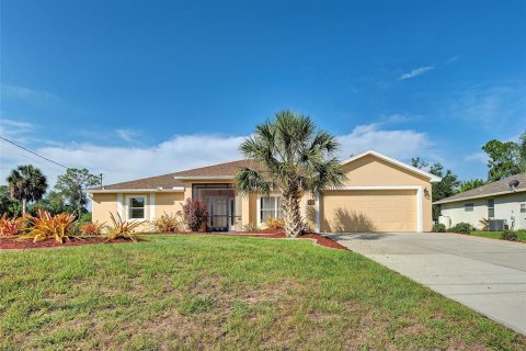 Villa ou maison à vendre à North Port, Floride: 4 chambres, 242.75 m2 № 2109790 - photo 2