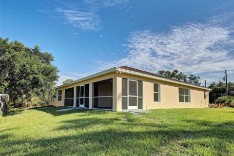 Villa ou maison à vendre à North Port, Floride: 4 chambres, 242.75 m2 № 2109790 - photo 5