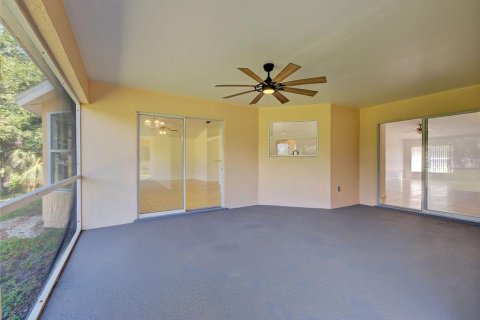 Villa ou maison à vendre à North Port, Floride: 4 chambres, 242.75 m2 № 2109790 - photo 23