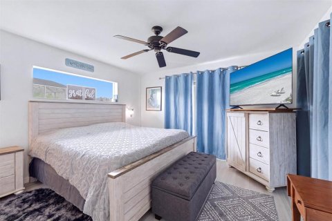 Villa ou maison à vendre à Port Charlotte, Floride: 3 chambres, 171.13 m2 № 2266978 - photo 21