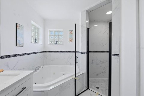 Villa ou maison à vendre à Port Charlotte, Floride: 3 chambres, 171.13 m2 № 2266978 - photo 24