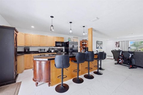 Villa ou maison à vendre à Port Charlotte, Floride: 3 chambres, 171.13 m2 № 2266978 - photo 18