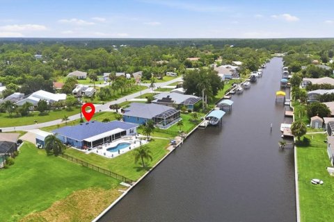 Villa ou maison à vendre à Port Charlotte, Floride: 3 chambres, 171.13 m2 № 2266978 - photo 7