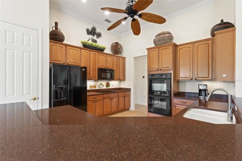 Casa en venta en Kissimmee, Florida, 4 dormitorios, 283.54 m2 № 1903835 - foto 10