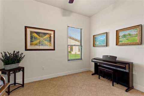Casa en venta en Kissimmee, Florida, 4 dormitorios, 283.54 m2 № 1903835 - foto 27