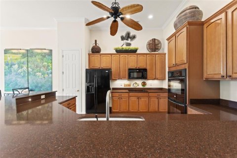 Casa en venta en Kissimmee, Florida, 4 dormitorios, 283.54 m2 № 1903835 - foto 9