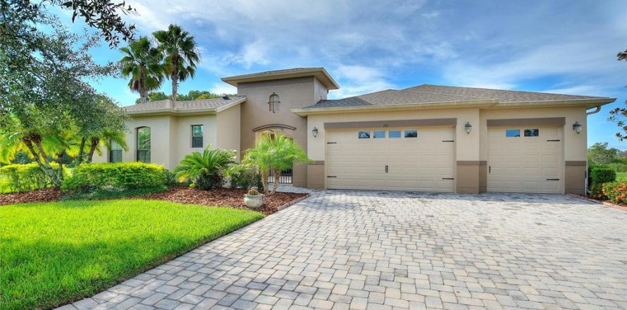Casa en Kissimmee, Florida 4 dormitorios, 283.54 m2 № 1903835