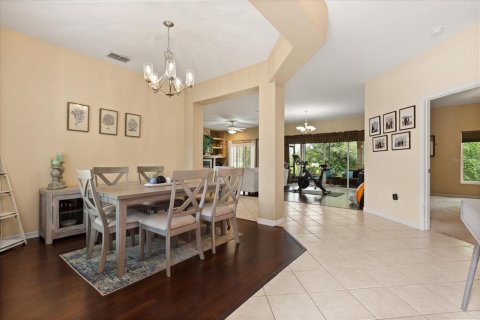 Casa en venta en Apopka, Florida, 3 dormitorios, 176.61 m2 № 1758237 - foto 2
