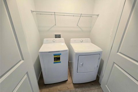 Touwnhouse à louer à Davenport, Floride: 3 chambres, 128.02 m2 № 2399329 - photo 10