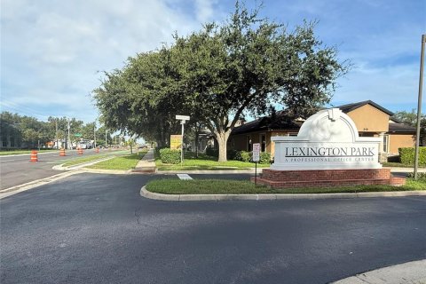 Propiedad comercial en alquiler en Sanford, Florida, 322.37 m2 № 1917313 - foto 2