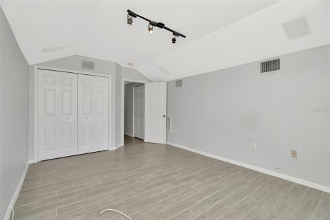 Casa en venta en Trinity, Florida, 5 dormitorios, 202.16 m2 № 1916567 - foto 30
