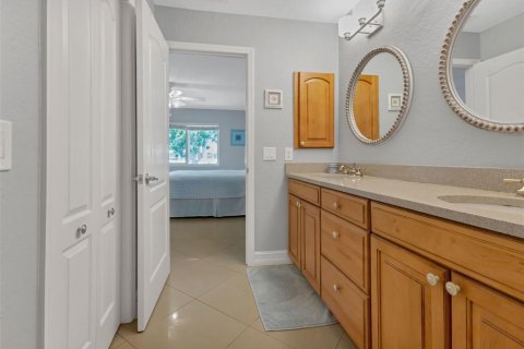 House in Punta Gorda, Florida 4 bedrooms, 192.12 sq.m. № 1733345 - photo 27