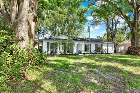 House in Land O' Lakes, Florida 3 bedrooms, 138.61 sq.m. № 1772250 - photo 2