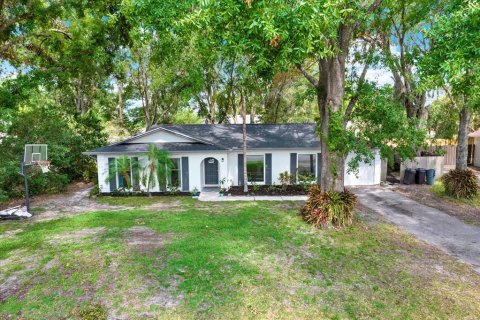 House in Land O' Lakes, Florida 3 bedrooms, 138.61 sq.m. № 1772250 - photo 30