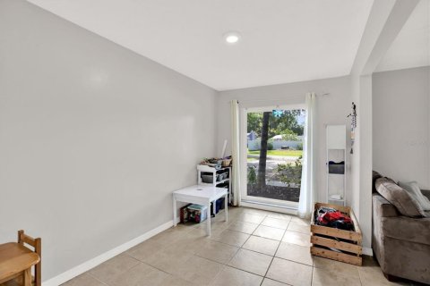 House in Land O' Lakes, Florida 3 bedrooms, 138.61 sq.m. № 1772250 - photo 5