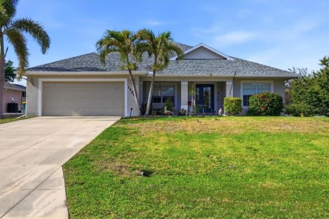 Villa ou maison à vendre à Englewood, Floride: 3 chambres, 171.03 m2 № 2201177 - photo 4