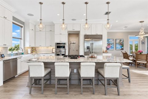 Villa ou maison à vendre à Punta Gorda, Floride: 4 chambres, 362.32 m2 № 2421913 - photo 9