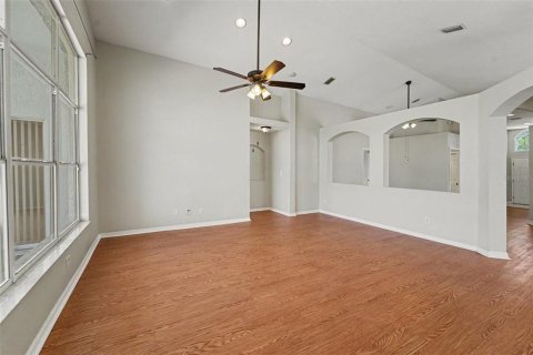 Casa en venta en Land O' Lakes, Florida, 4 dormitorios, 188.31 m2 № 2166882 - foto 9