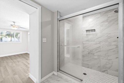 Casa en venta en Tampa, Florida, 3 dormitorios, 95.88 m2 № 1795910 - foto 14