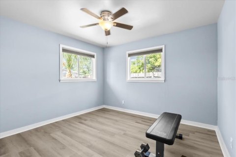 Casa en venta en Tampa, Florida, 3 dormitorios, 95.88 m2 № 1795910 - foto 18