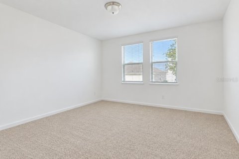 Villa ou maison à louer à Haines City, Floride: 4 chambres, 149.29 m2 № 2424309 - photo 8
