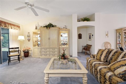 House in The Villages, Florida 3 bedrooms, 185.34 sq.m. № 1847473 - photo 20