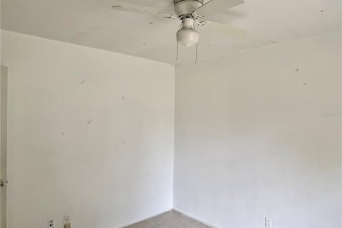 Casa en venta en Port Richey, Florida, 2 dormitorios, 69.12 m2 № 1918766 - foto 19