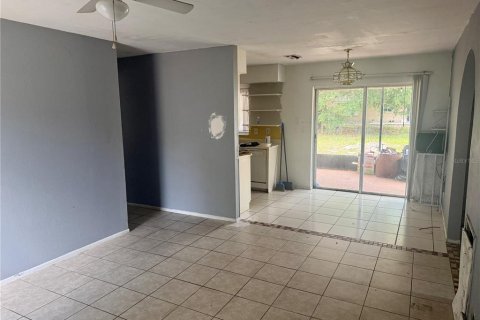 Casa en venta en Port Richey, Florida, 2 dormitorios, 69.12 m2 № 1918766 - foto 5