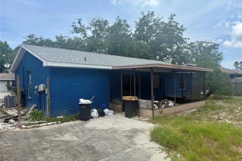 Casa en venta en Port Richey, Florida, 2 dormitorios, 69.12 m2 № 1918766 - foto 2