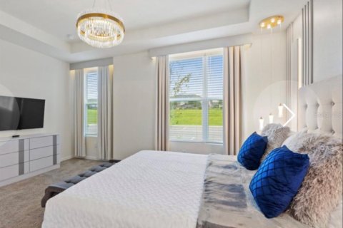 Adosado en venta en Kissimmee, Florida, 5 dormitorios, 213.12 m2 № 2102883 - foto 4