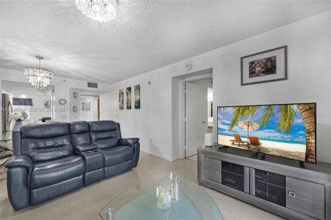 Condominio en venta en Pembroke Pines, Florida, 2 dormitorios, 105.63 m2 № 2091072 - foto 26