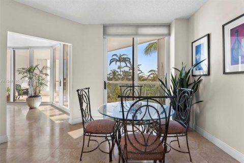 Condo à Aventura, Floride, 3 chambres  № 2001326