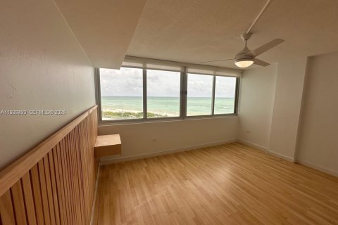 Снять в аренду кондоминиум в Майами-Бич, Флорида 1 спальня, 93.83м2, № 1986674 - фото 8