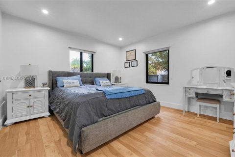 Купить виллу или дом в Майами, Флорида 3 спальни, 124.49м2, № 2026401 - фото 26