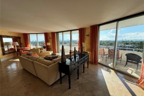 Condominio en venta en Miami Beach, Florida, 4 dormitorios, 252.69 m2 № 1980072 - foto 10