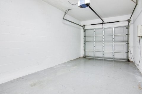 Купить таунхаус в Ривервью, Флорида 6 комнат, 145.39м2, № 2207558 - фото 24