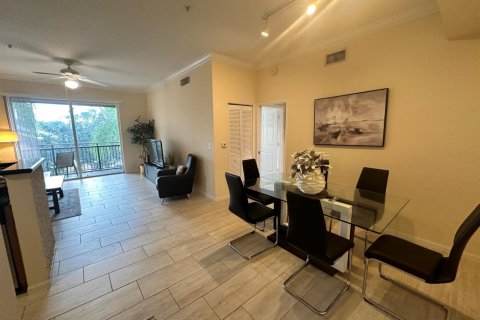 Condominio en alquiler en Wellington, Florida, 2 dormitorios, 109.07 m2 № 2146658 - foto 5