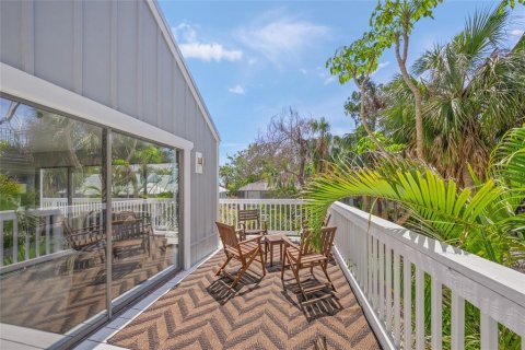 Villa ou maison à louer à Sarasota, Floride: 3 chambres, 201.41 m2 № 1615436 - photo 18
