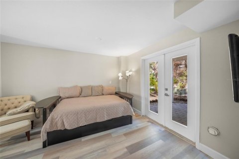Villa ou maison à louer à Sarasota, Floride: 3 chambres, 201.41 m2 № 1615436 - photo 23