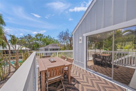 Villa ou maison à louer à Sarasota, Floride: 3 chambres, 201.41 m2 № 1615436 - photo 19