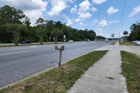Commercial property in Inglis, Florida № 2267145 - photo 4