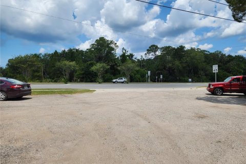 Commercial property in Inglis, Florida № 2267145 - photo 8